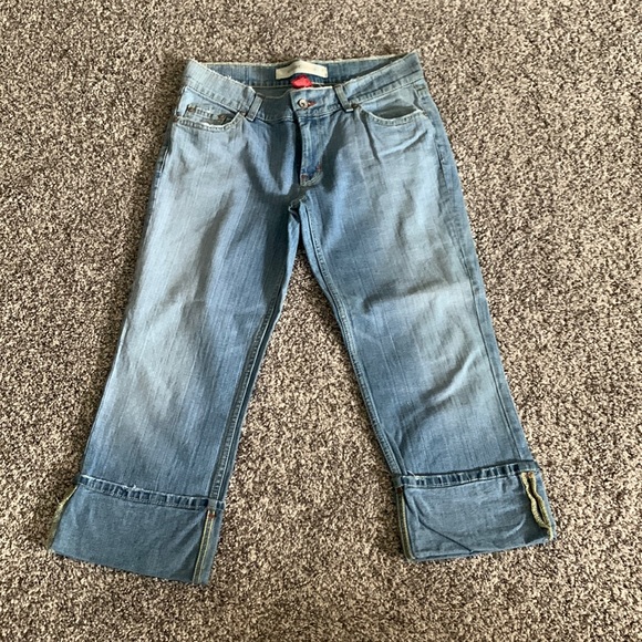 Mossimo Supply Co. Pants - Juniors Mossimo denim cuffed capri